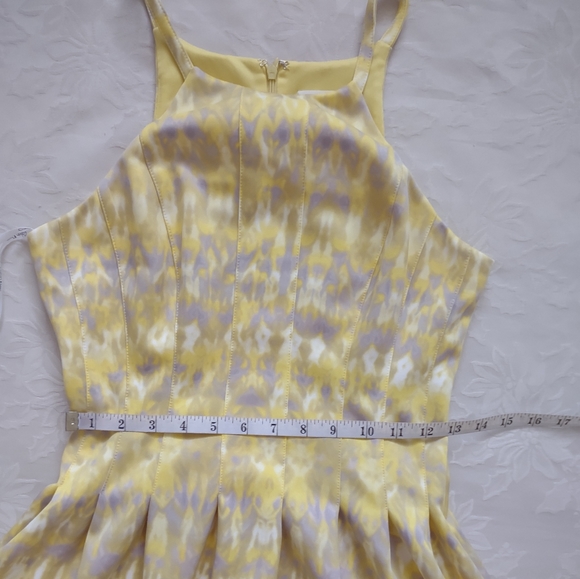Calvin Klein halter yellow Printed fit & flare cocktail dress With Pockets - Picture 3 of 9
